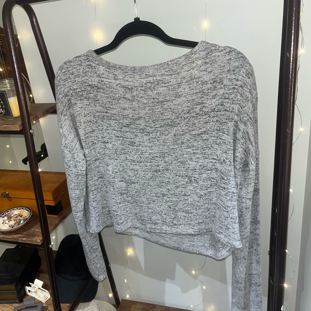 GARAGE Grey Long Sleeve M